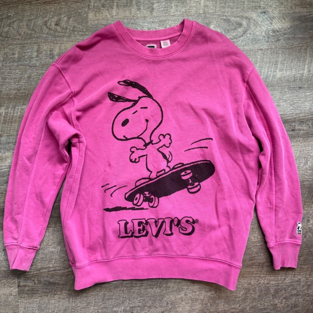 Levis Peanuts Snoopy Collab Skateboard Sweatshirt XS Pink Graphic Pullover